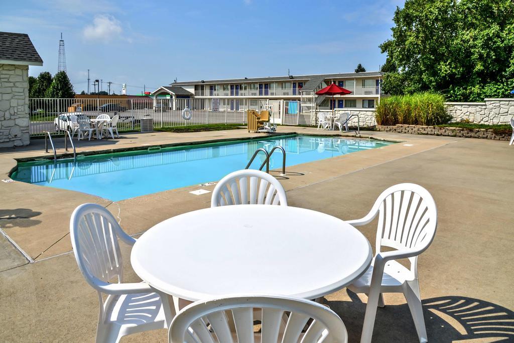 Motel 6-Saint Joseph, Mo St. Joseph Exterior foto